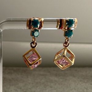Cube Earrings - Gold Plated